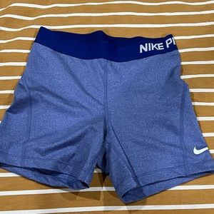 Women Nike pro 3” shorts